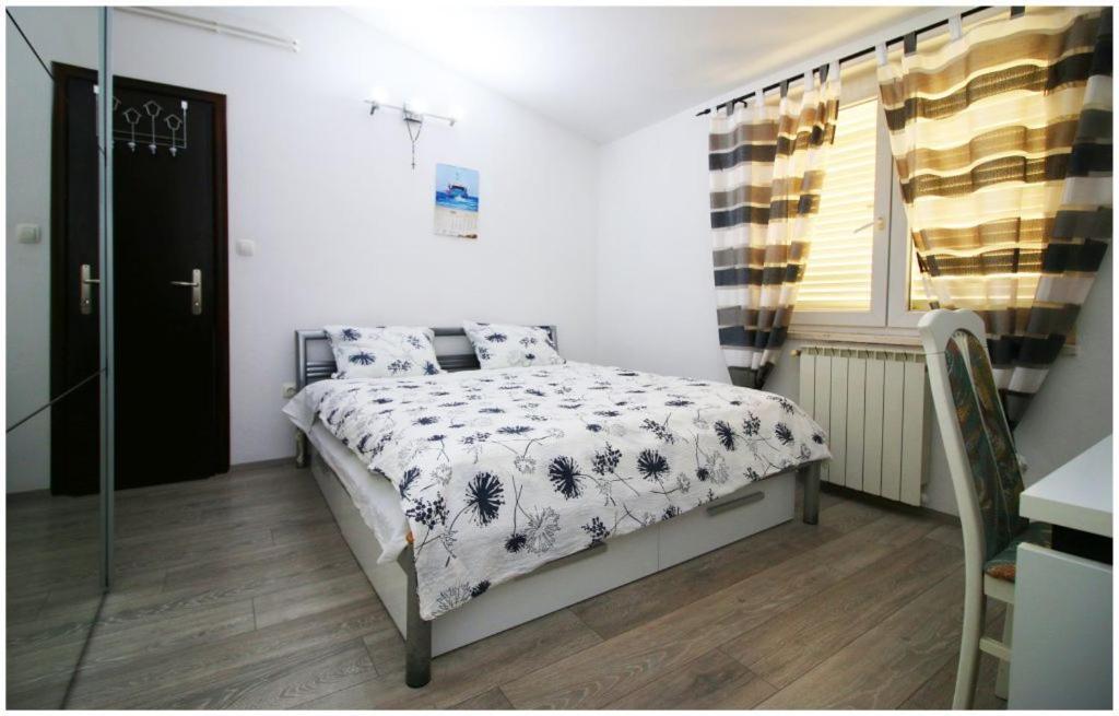 Mikelin Daire Primošten Dış mekan fotoğraf